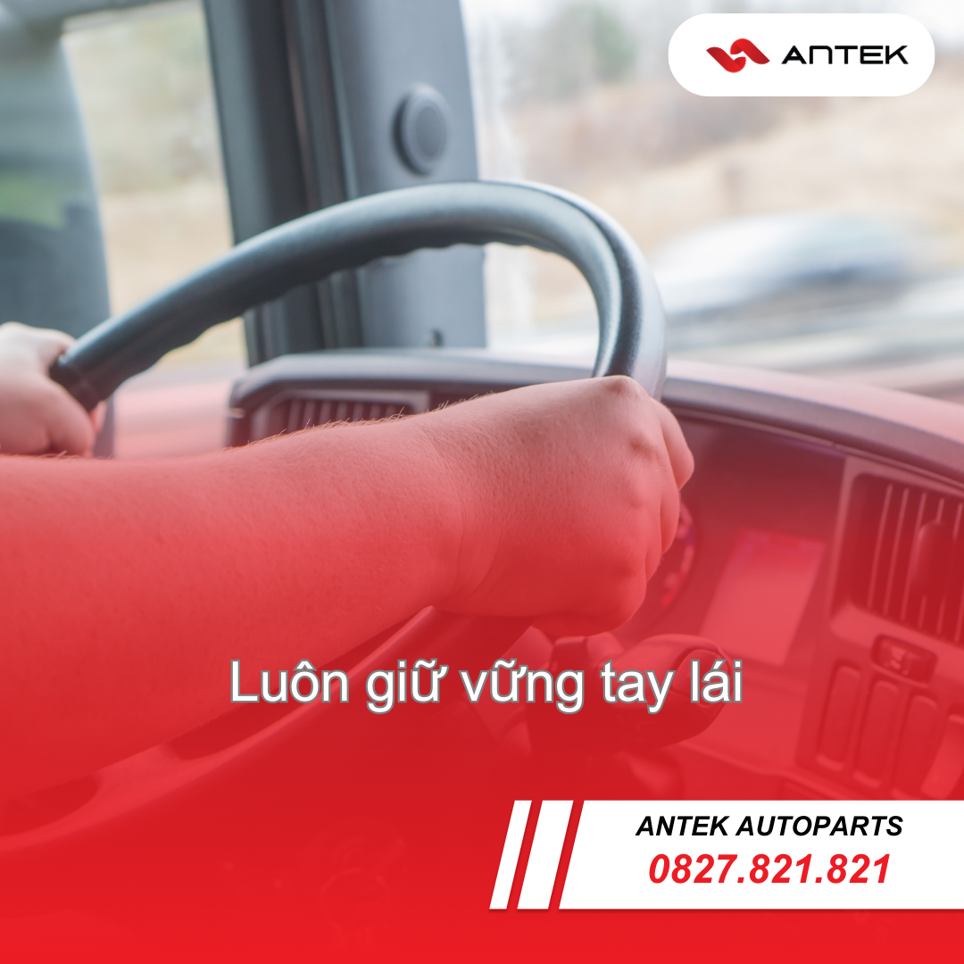 lái xe an toàn trên đường trơn trượt