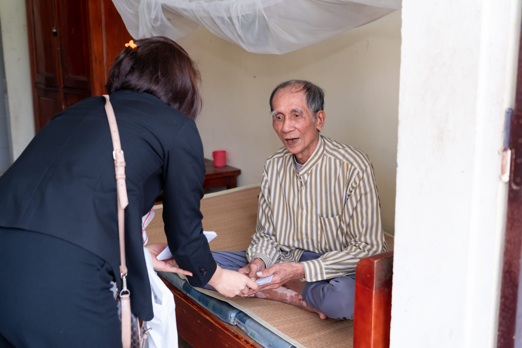 An Thái gửi trao quà Tết đến những mảnh đời kém may mắn