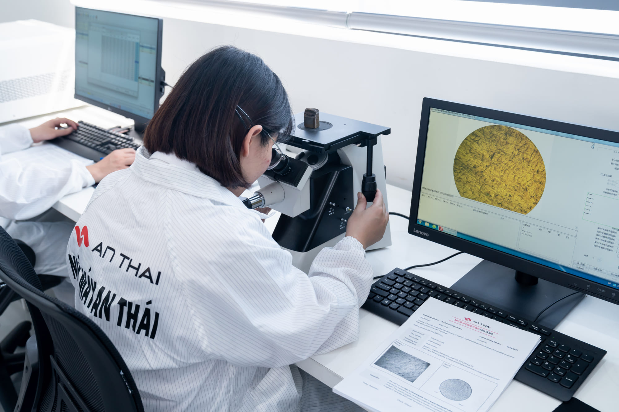 Phân tích vi cấu trúc - Kiểm soát graphit trong nền kim loại