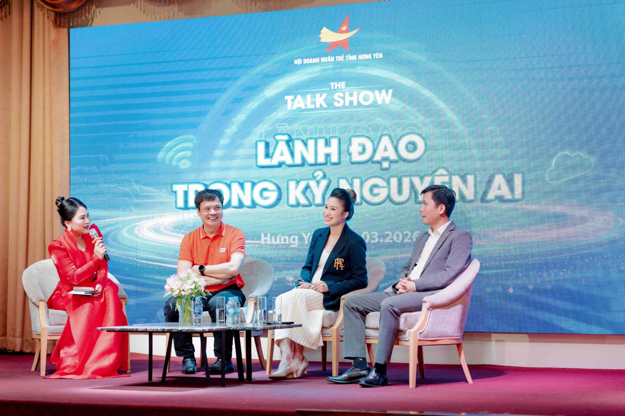 Bà Lương Hương Giang - Phó Tổng Giám đốc Công ty TNHH Cơ khí Ô tô An Thái kiêm Phó Chủ tịch Hội Doanh nhân trẻ Hưng Yên