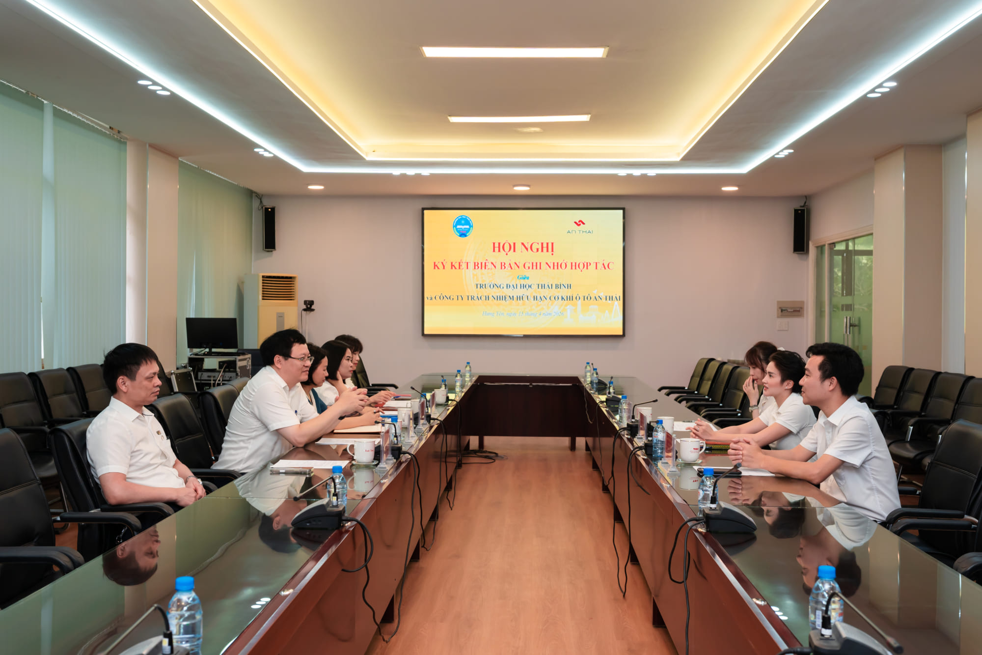 An Thái sẽ phối hợp cùng Trường Đại học Thái Bình xây dựng các chương trình học bổng, đào tạo thực tập, bồi dưỡng kỹ năng chuyên môn