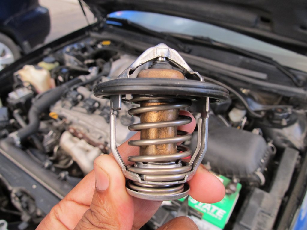 Hướng-dẫn-thay-thế-van-hằng-nhiệt